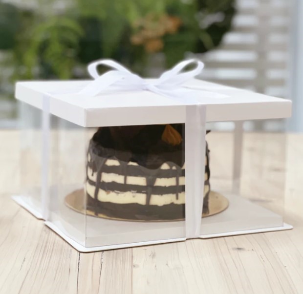 Pudełko na ciasto ze wstążką 25 x 25 x 15 cm 1 szt Pudełko na ciasto ze wstążką 25 x 25 x 15 cm 1 szt